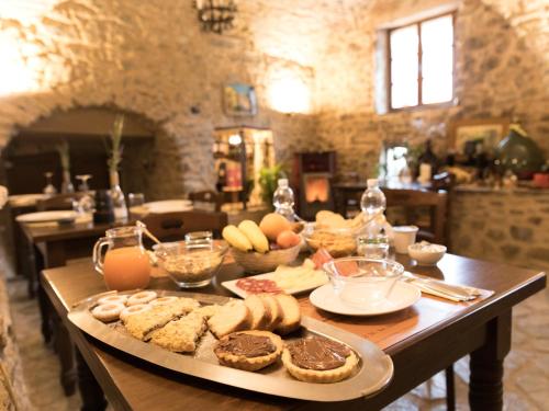Ēdiens un dzērieni, Un'Ottima Annata B&B in Montedivalli Chiesa