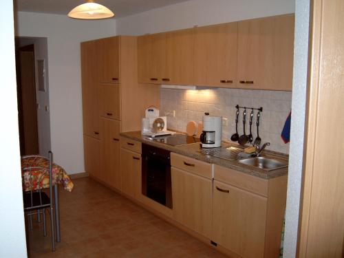 廚房, FH Alfred in 弗賴堡(溫斯特魯特)