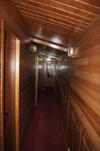 BlackPearl Boat&Breakfast in แตนูเซ็น