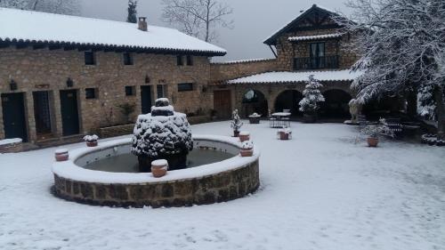 CALERILLA Hotel - image 8