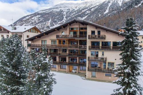 Chesa La Furia - Apartment - Pontresina