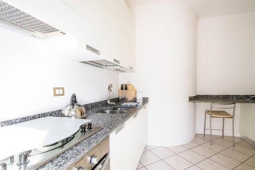 2 bedroom apartment close to Stresa - image 10