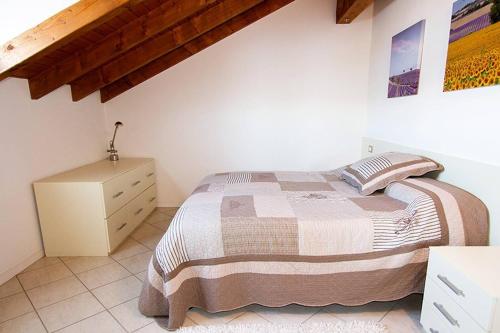2 bedroom apartment close to Stresa - image 11