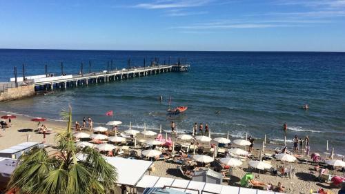 Attico fronte mare Molo di Alassio