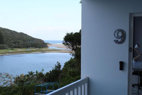 Blue's Guest House - East London Bonza Bay