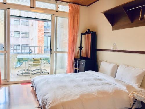 Sun Moon Beauty - Nantou