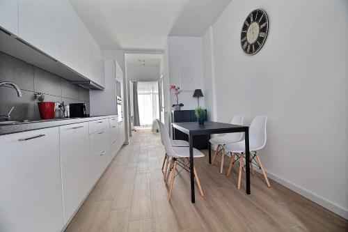 Rent a Flat - Bruxelles, Brussels (photo 7)