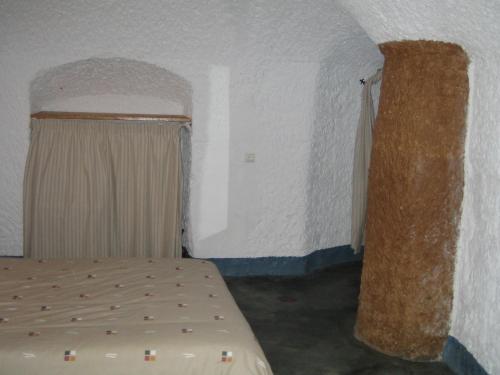  Casa Cueva Lopera in Graena