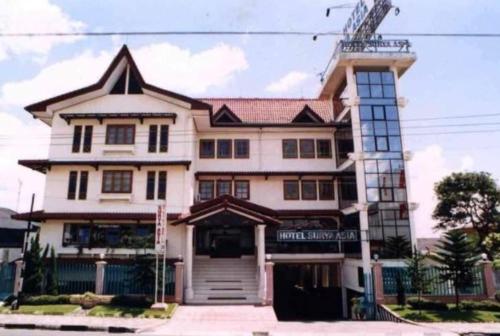 Hotel Surya Asia Wonosobo