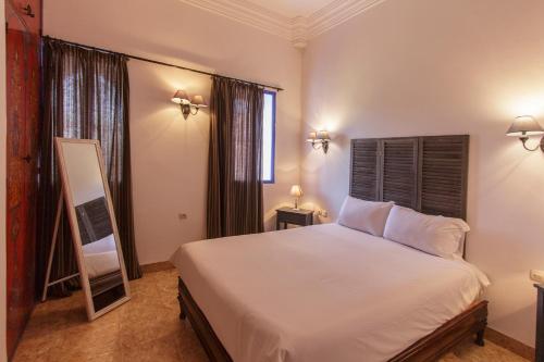 Riad Beloiseau