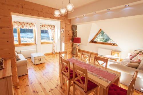 Apartment with Sauna without Hot Tub room in Willa Przy Dolinie Kościeliskiej - Prywatne Jacuzzi & Sauna