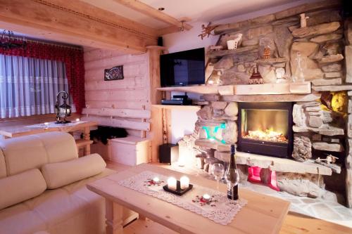 Apartment without Hot Tub room in Willa Przy Dolinie Kościeliskiej - Prywatne Jacuzzi & Sauna