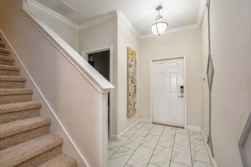 Storey Lake-4 Bedroom Townhome w/Spashpool-1629ST - image 8