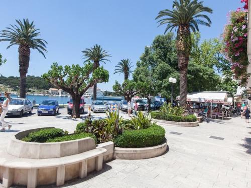 Seafront Apt RIVA Makarska