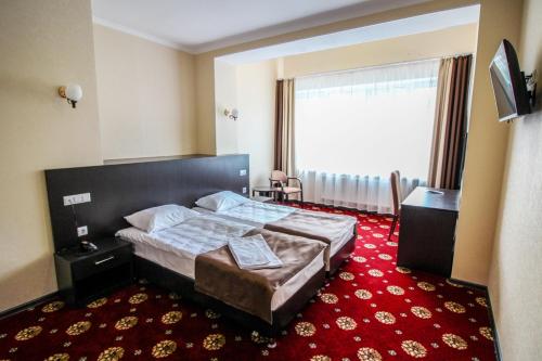 Alexandrapol Hotel - image 3
