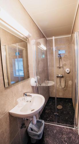 Gudvangen Budget Hotel - image 10