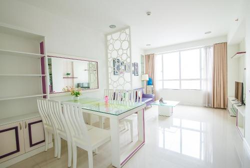 Sunrise City - 2 Bed Room - Full Furniture - City View, Хошимин