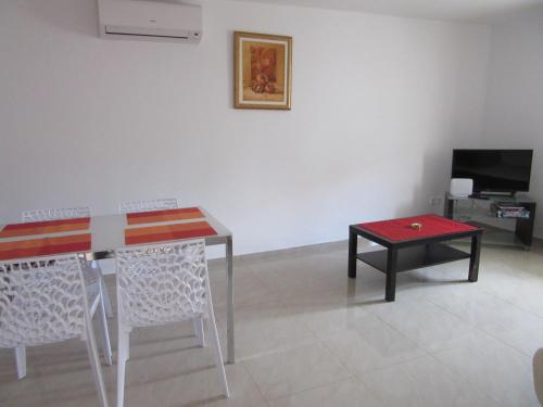 Vila SARA