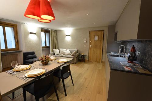 Le Reve Charmant Apartments - Via Sant'Orso,2 1