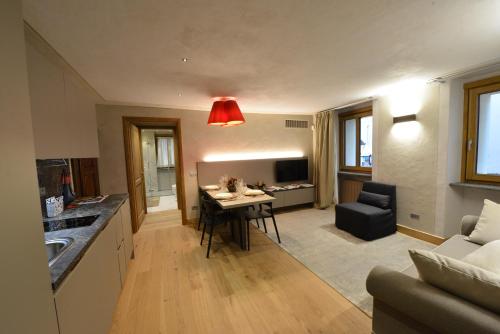 Le Reve Charmant Apartments - image 4