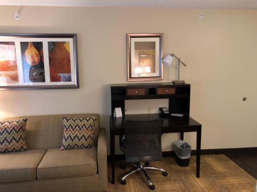 Staybridge Suites Grand Rapids-Kentwood, an IHG Hotel