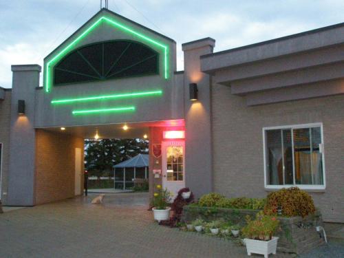 Motel Normandie - Accommodation - Louiseville