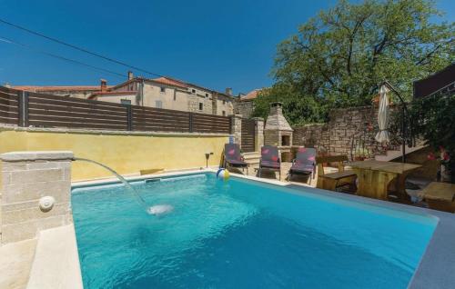Villa Kris with Pool in Mrgani - image 4