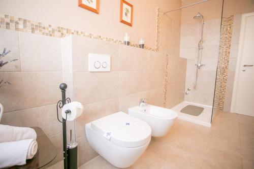 Comfortable Villa Marinela with Pool and Garden - image 2