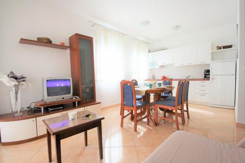 Apartment Mendikovic - image 3