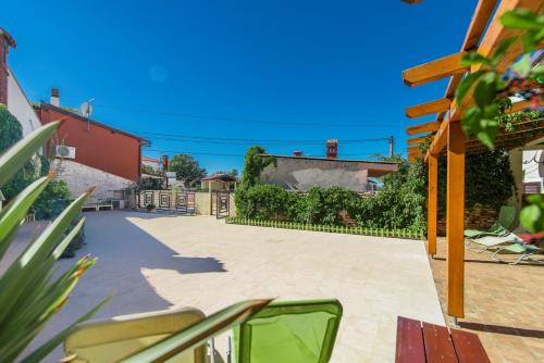 Charming stone house with Fenced Yard - Casa Dina Valbandon - image 5