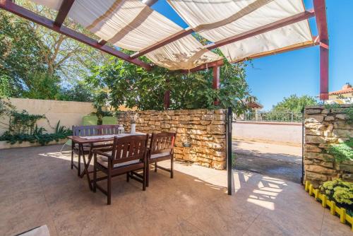 Pets friendly Casa Gianni Valbandon - image 4