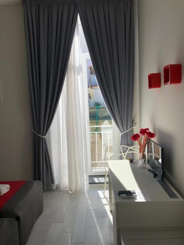Chiaia Guest House - image 12