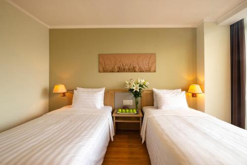 Vien Dong Hotel