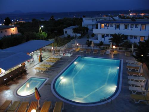 Double or Twin Room with Sea View
