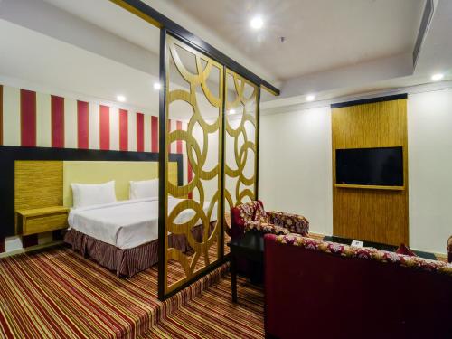 Elaf Suites Al-Andalus - image 10