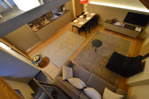 Apartment - Split Level image 8
