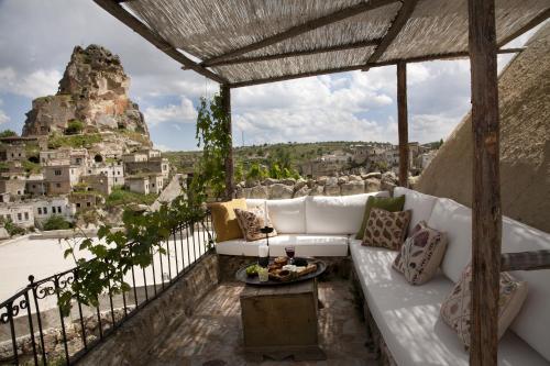 Hezen Cave Hotel - image 9