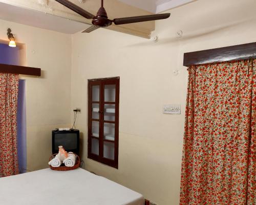 Natraj Guest House