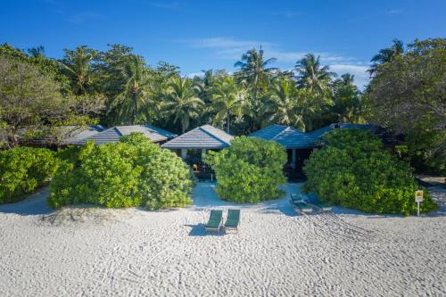 Beach Villa image 4