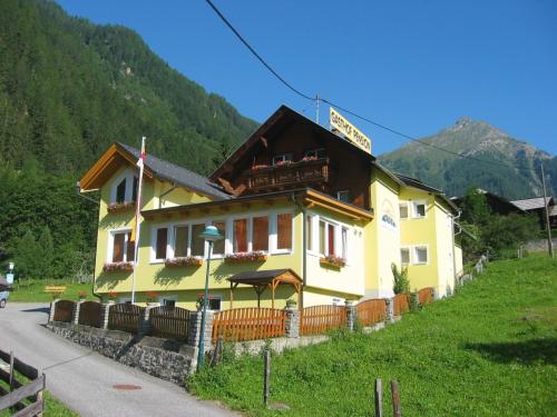 Gasthof Innerfraganterwirt in Flattach, Österreich