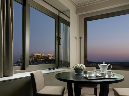 Acropolis Panoramic View Suite