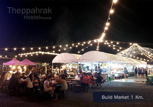 Theppahrak Hostel Khaolak