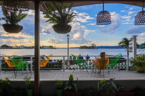 레스토랑, Hotel Peten Express in 플로레스