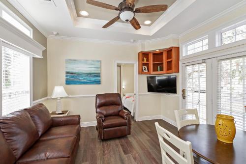 2 bedrooms, 4 beds