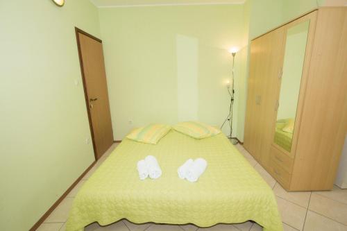Apartments Rajci - image 8