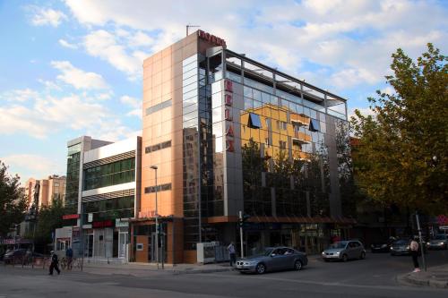 Hotel Relax, Tirana