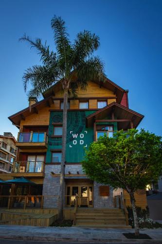 Wood Hotel