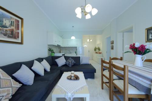 Standard Two-Bedroom Apartment image 10