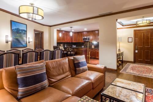 Ritz Carlton, Aspen Highlands - Accommodation - Aspen