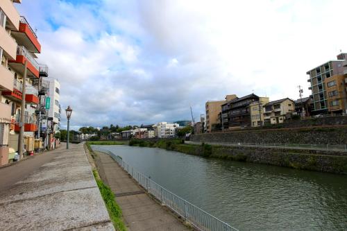 Riverside Stay Kanazawa